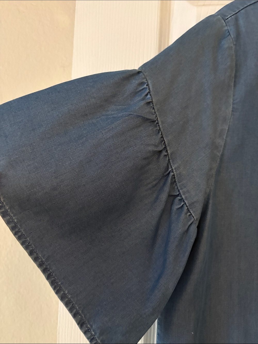 LOFT Blue Chambray Ruffle-Sleeve Tunic - Picture 5 of 12